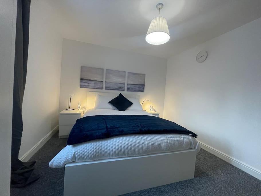 Flamingo Woolwich Free Parking And Wi-fi Apartment *