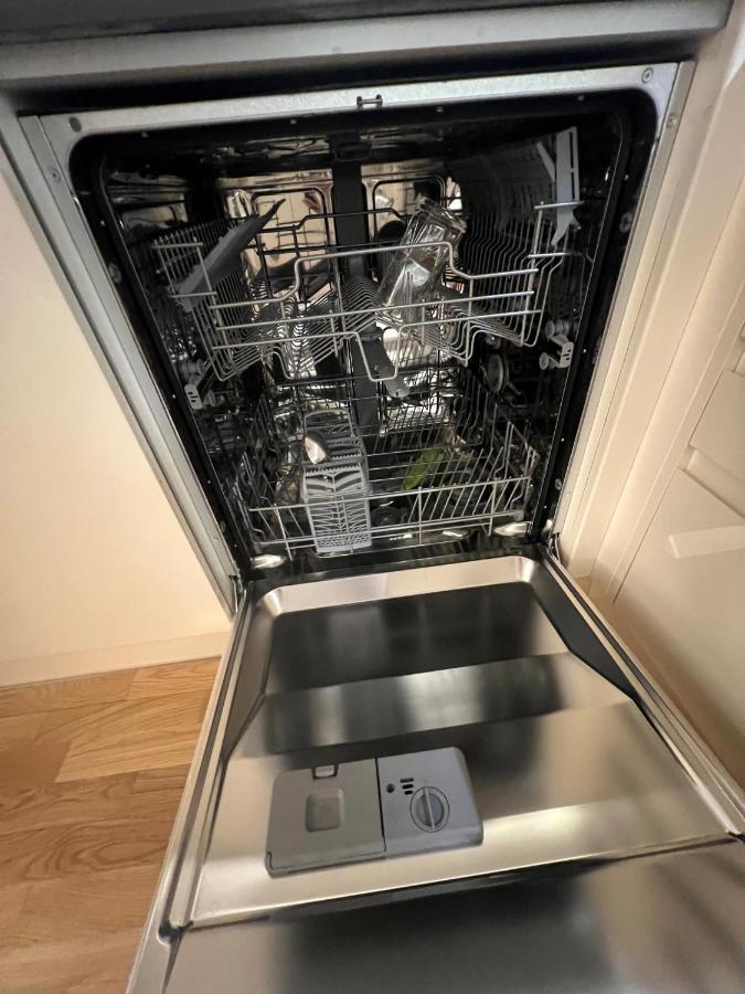 Crownage Court Apartment London