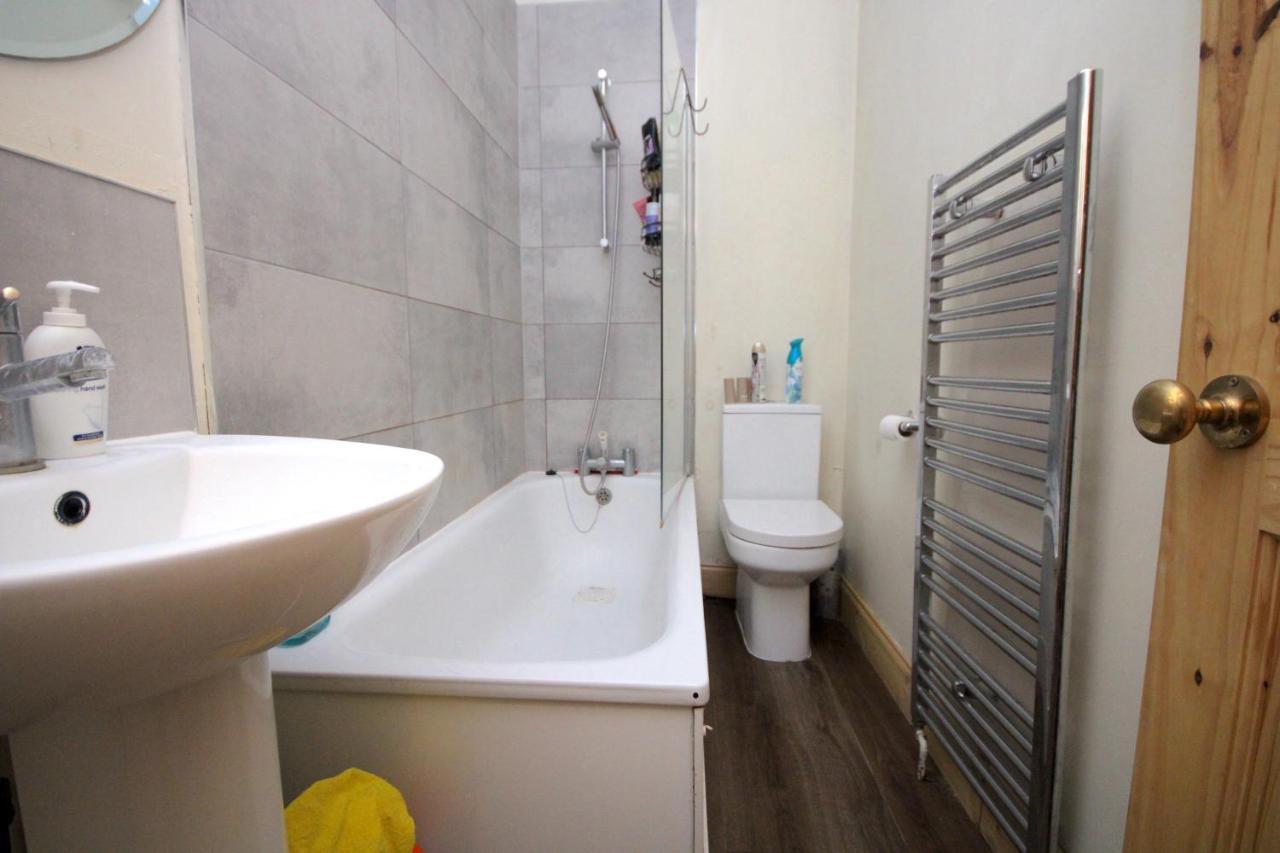 Appartement Three Bedroom Flat With Garden In Fulham *