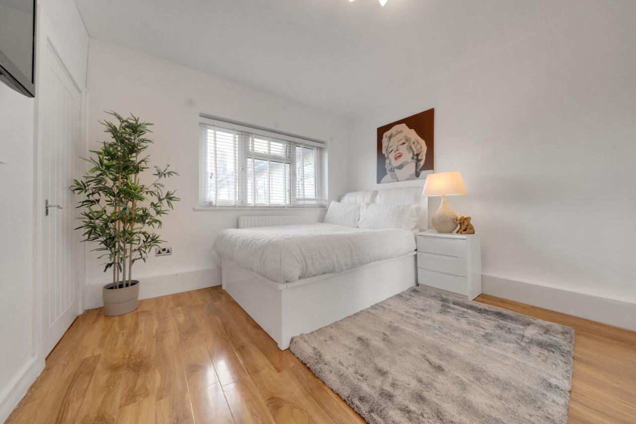 Tower Bridge Large Modern 3 Bed By Bridge Leilighet London