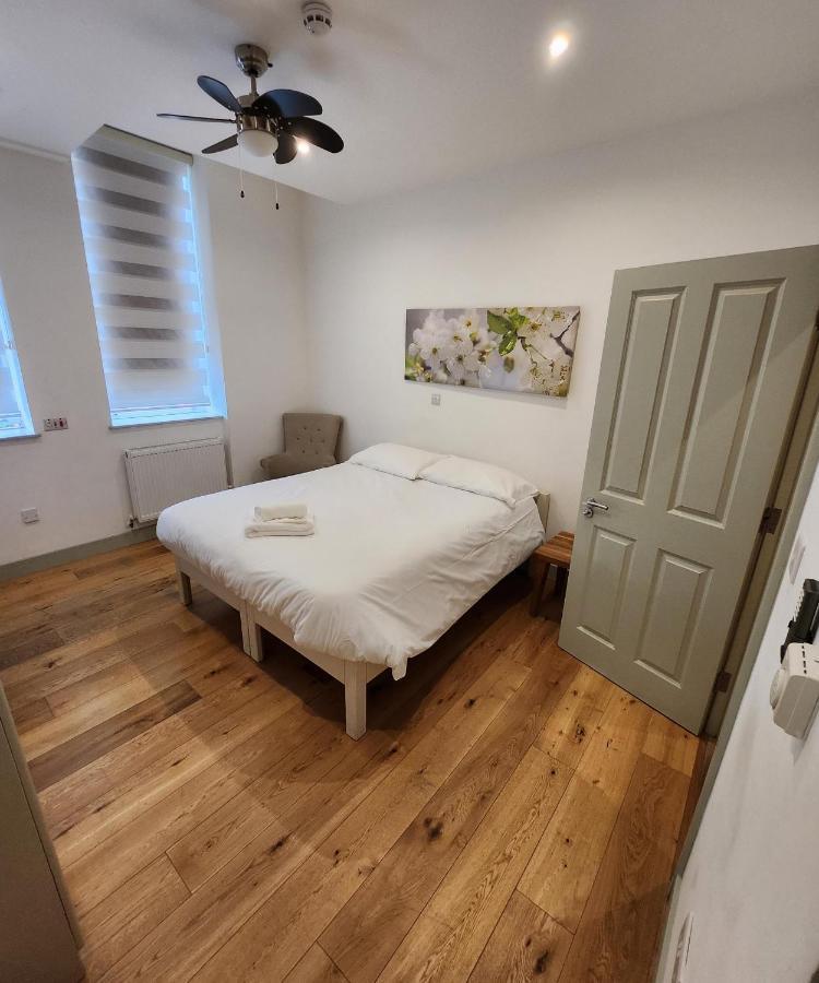 Forest House 3*