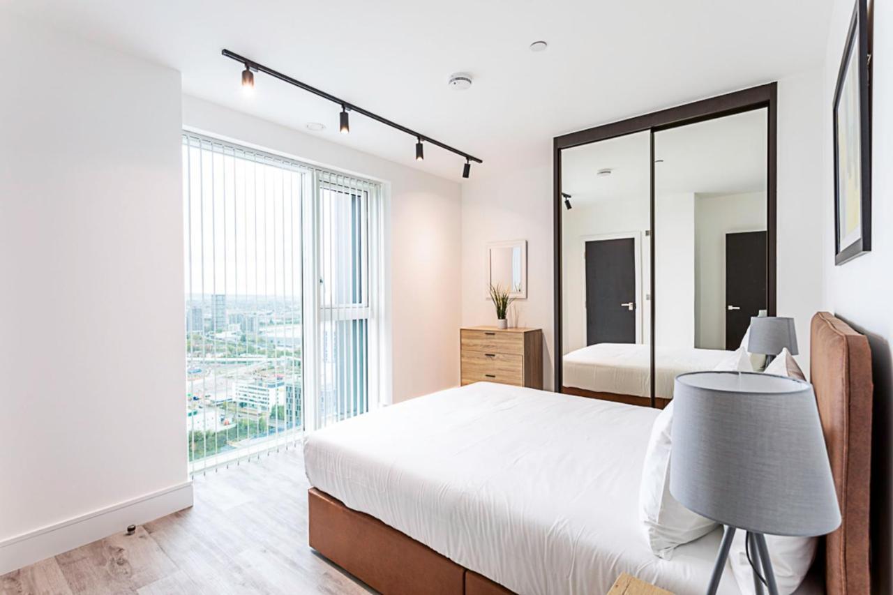 Apartment Icon Tower Flat I North Acton London