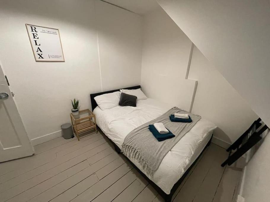 Apartamento Comfy 2 Bedroom On Tower Bridge *