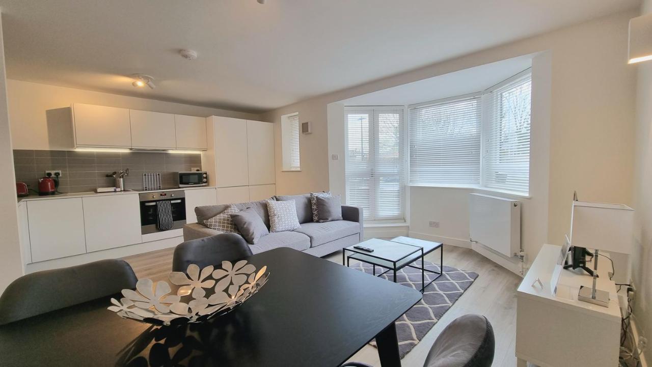 Roomspace Serviced - Kew Bridge Court Apartamento Londres