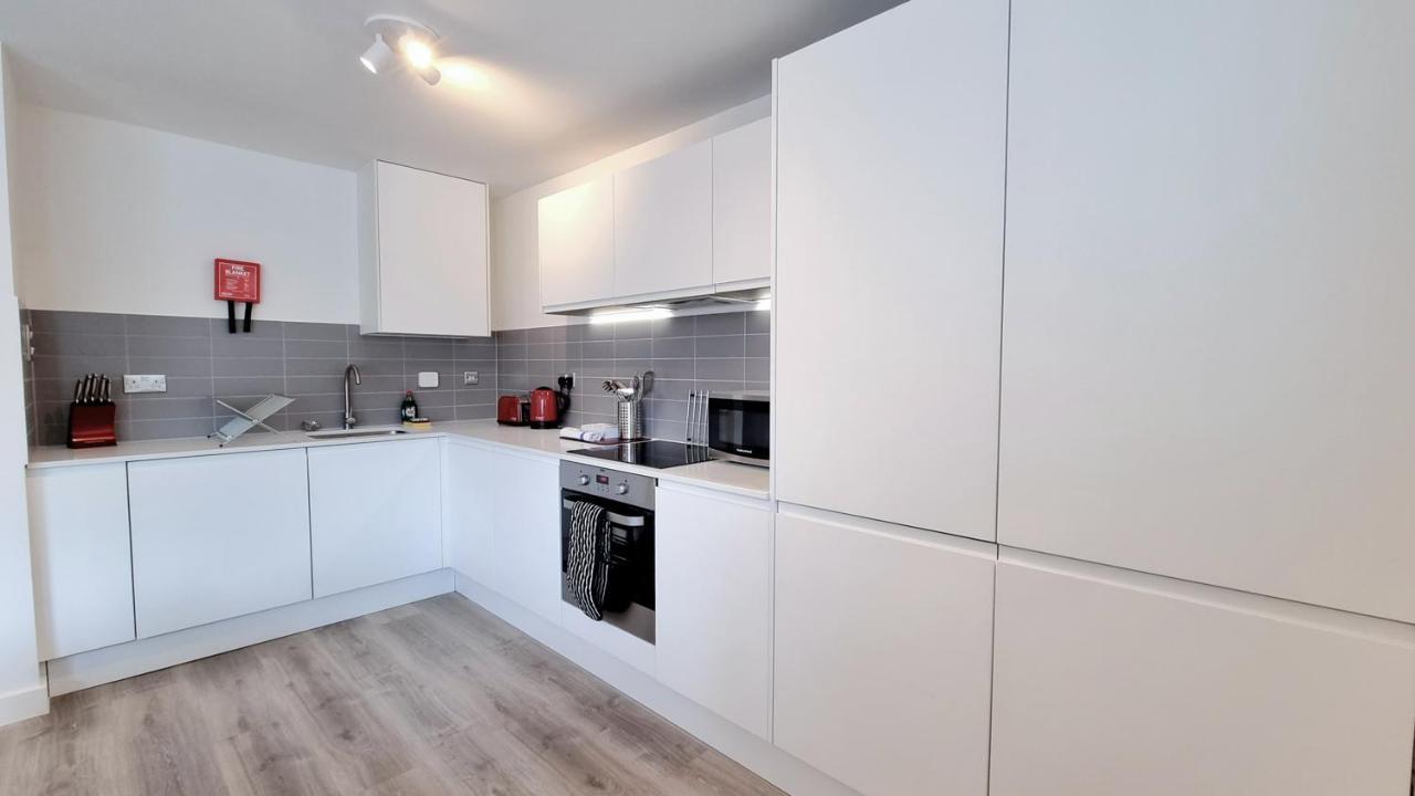 Roomspace Serviced - Kew Bridge Court Apartamento