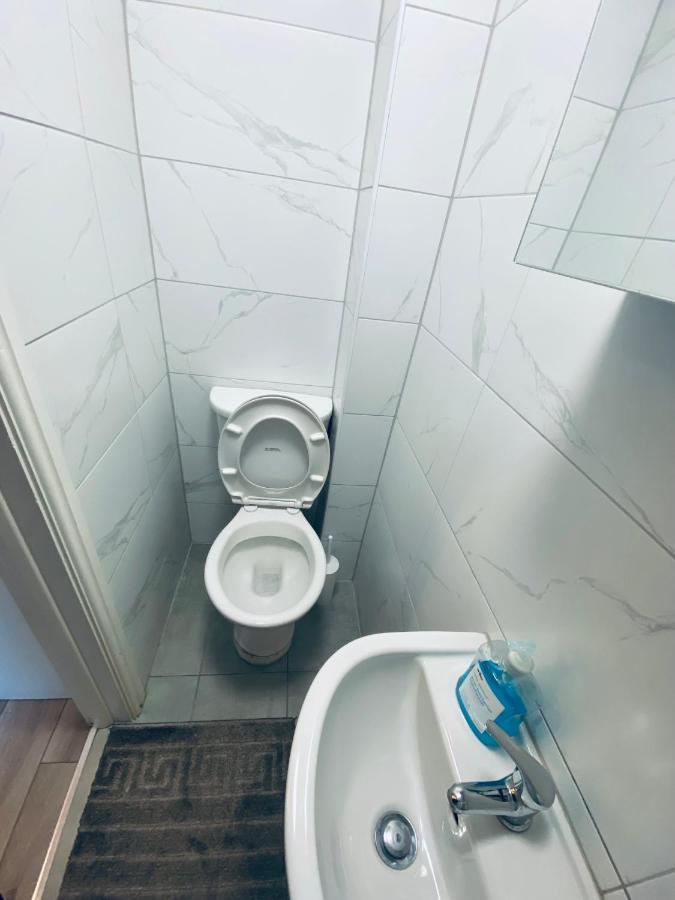 Lovely Studio Flat In The Heart Of Appartement Londen