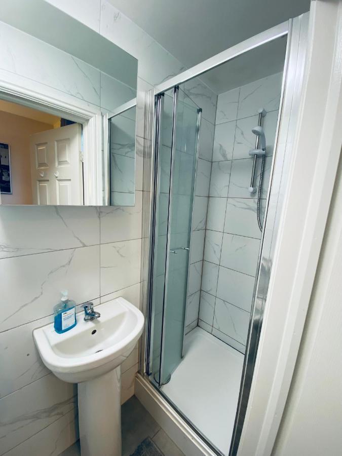 Lovely Studio Flat In The Heart Of Appartement Londen