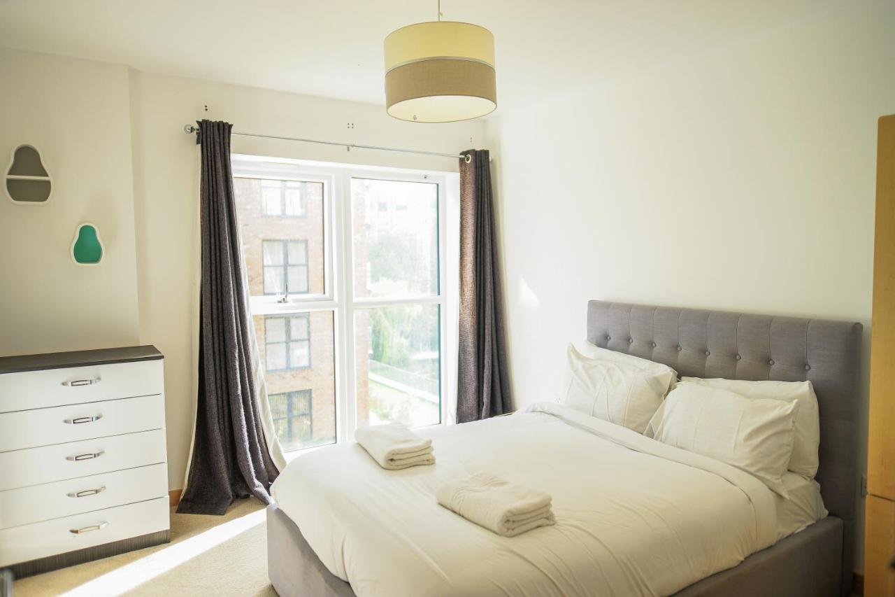 Luxury 2 Bed Woolwich Arsenal * London