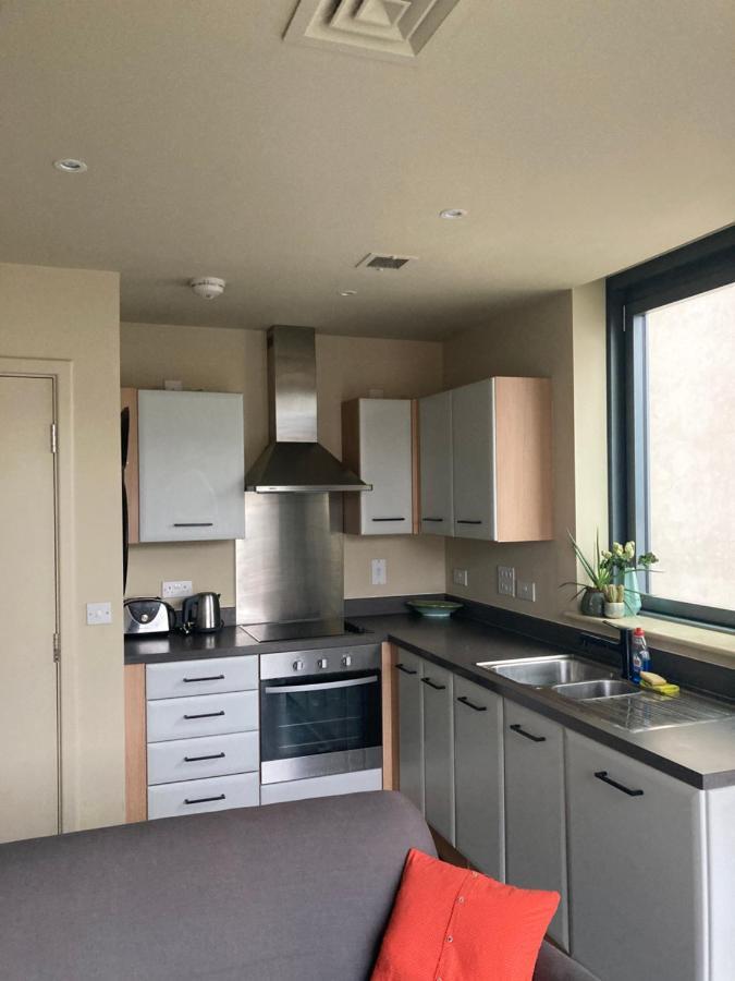 Apartment Canal View 1 Bed In Zone 1 London