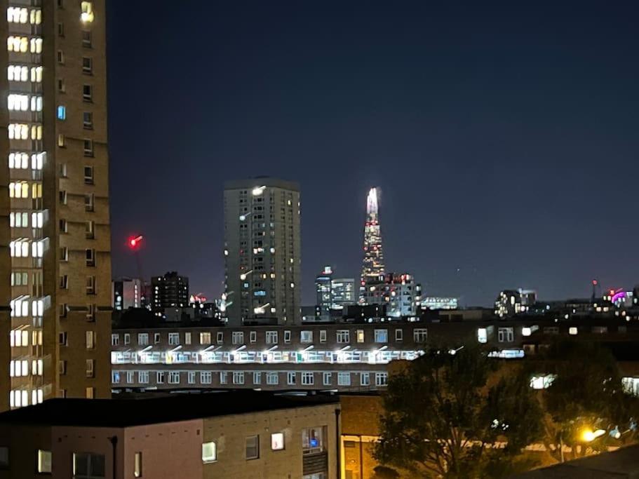 Cosy Entire In Whitechapel/commercial Rd Leilighet *