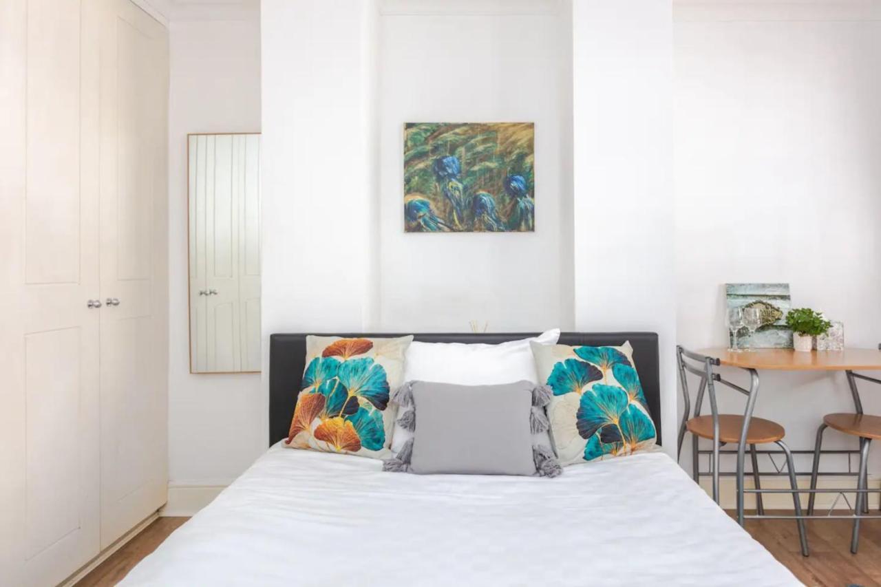 Lovely Studio Near Trendy Shoreditch * London