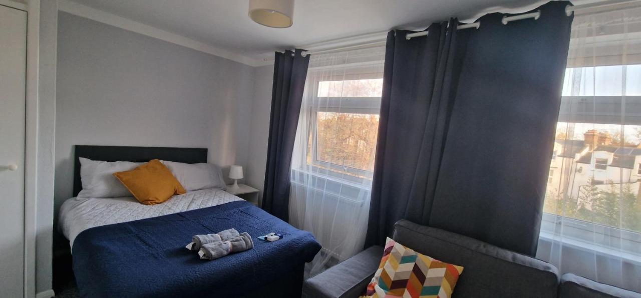 Cade Castle - Tulse Hill Homestay London