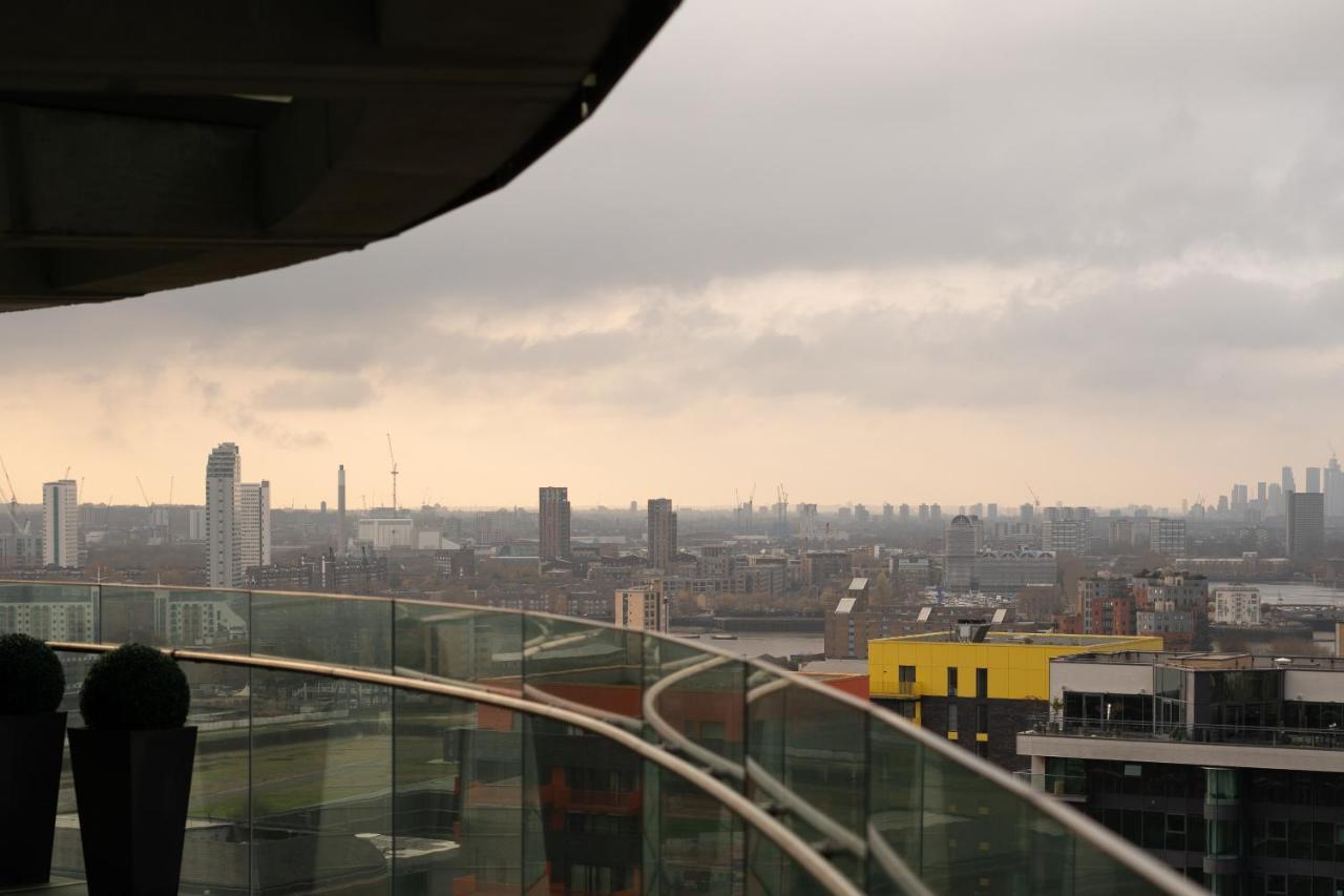 Leilighet Canary Wharf Luxury Flat W/ View & Terrace London