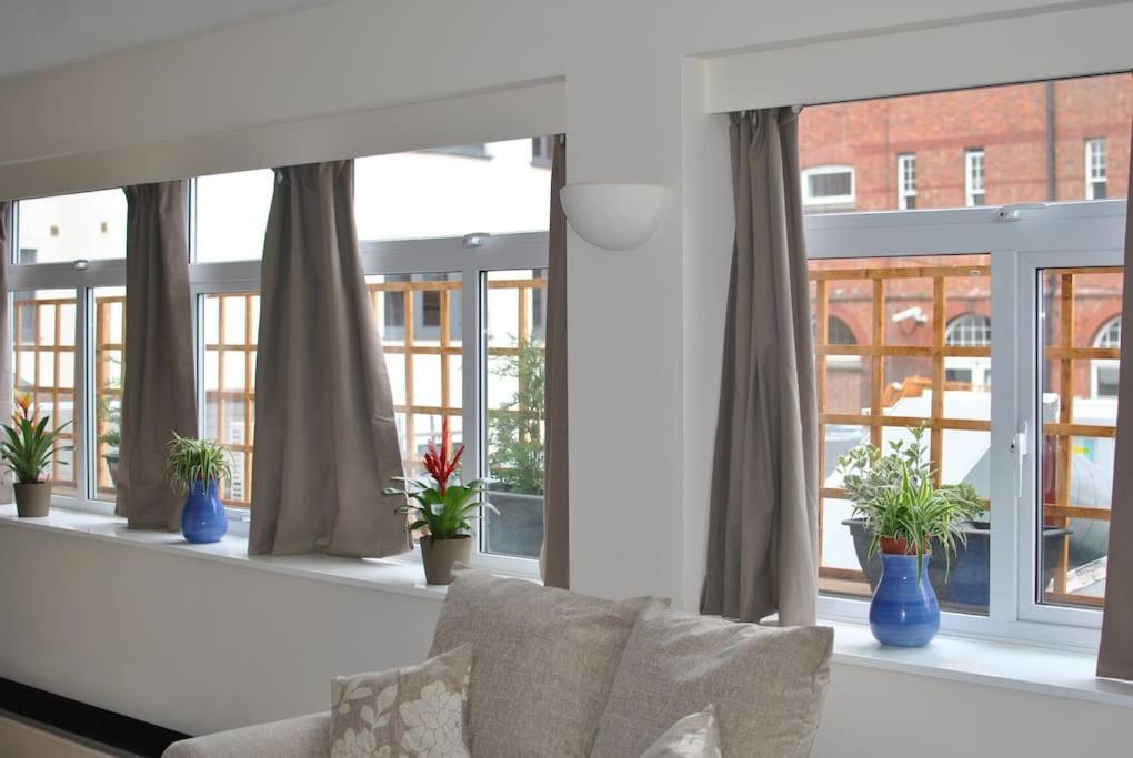 Awesome In The Heart Of Camden Town Apartment