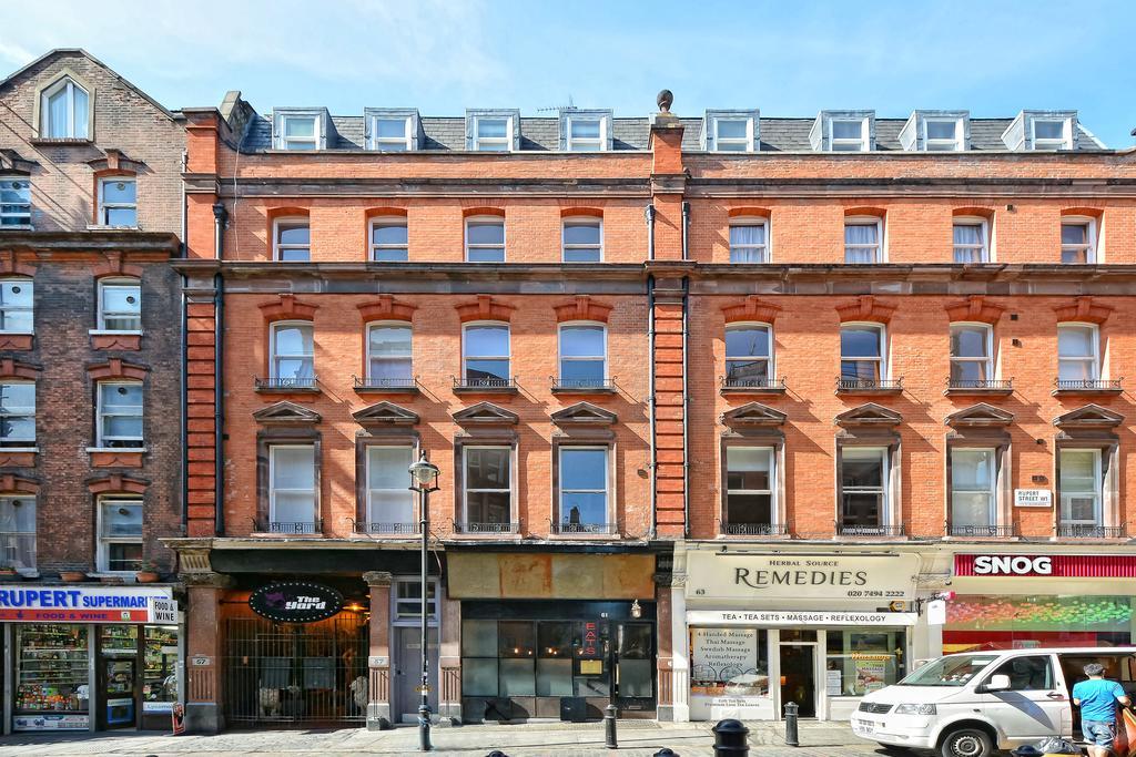 The Soho Mandeville Apartment