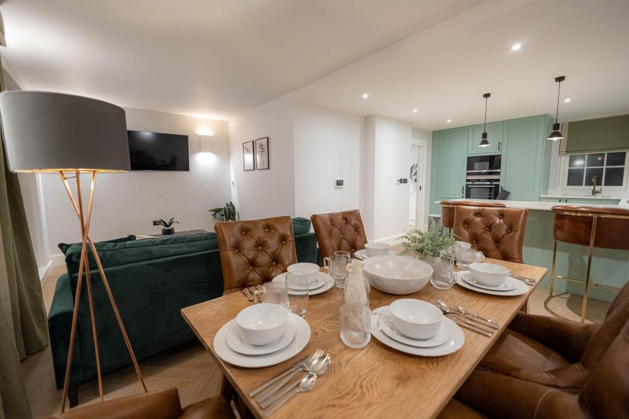 Three Bedroom Near Brick Lane By Belvilla * Londen