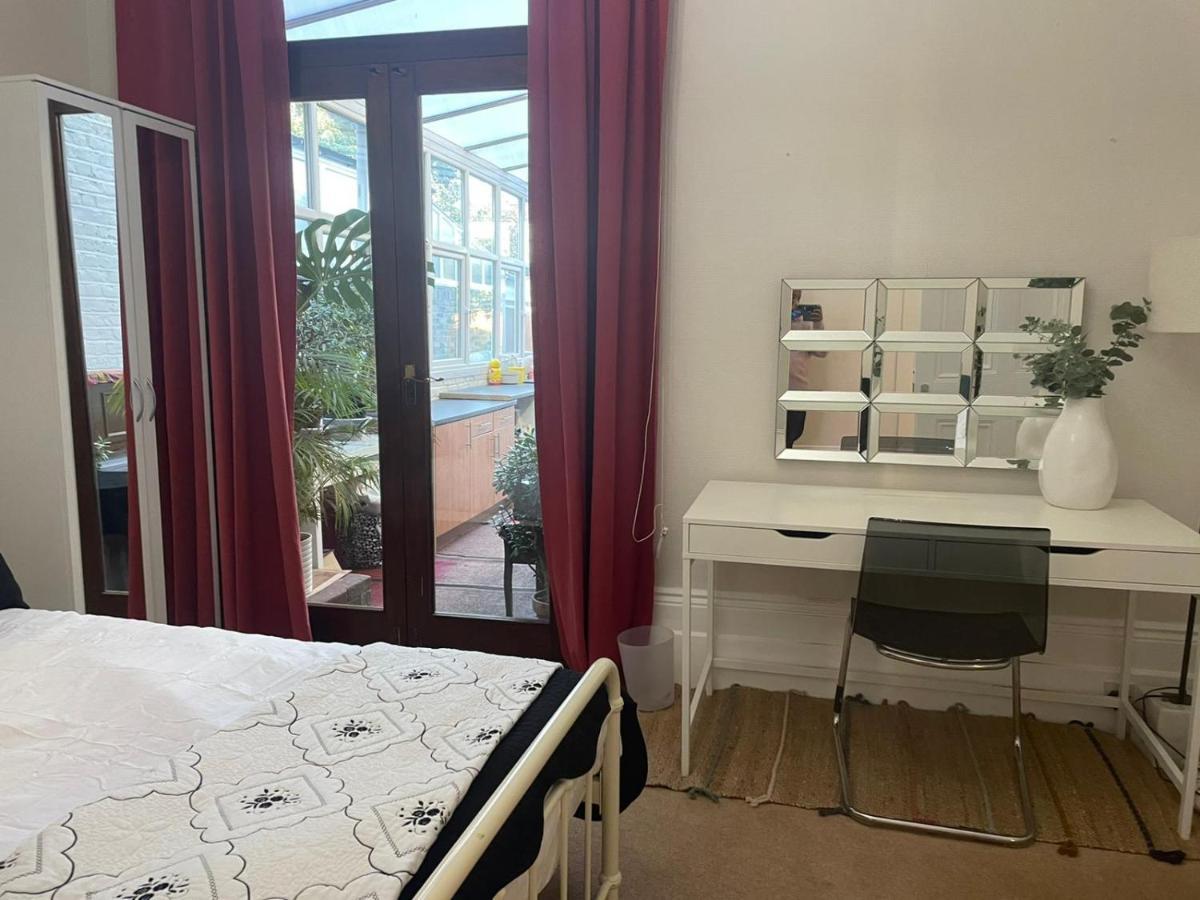Inviting You To Your From 10 Minutes From Stratford Westfield Appartement