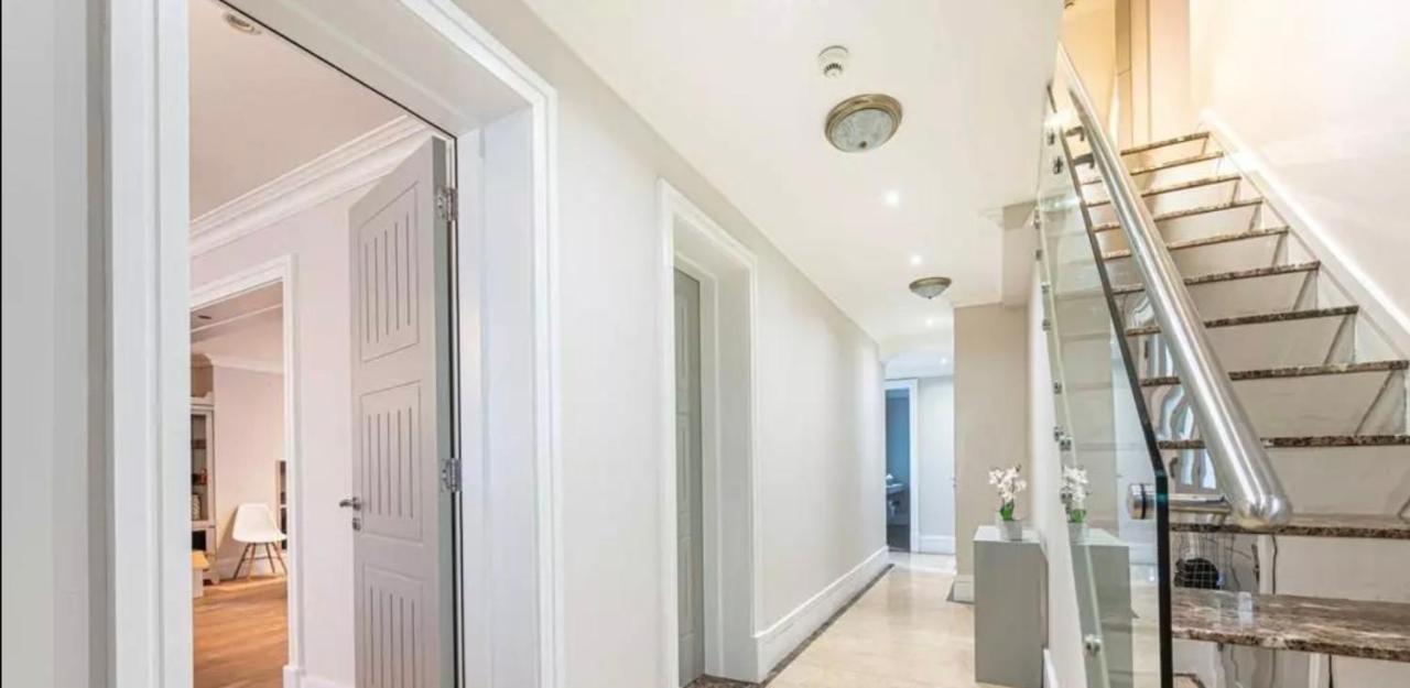 St Johns Wood 3 Bed Executive Apartment London