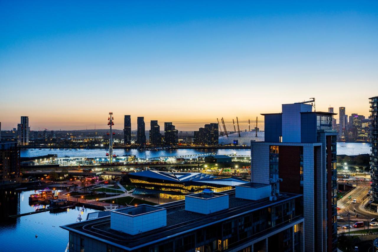 Austin David Apartments Excel * London