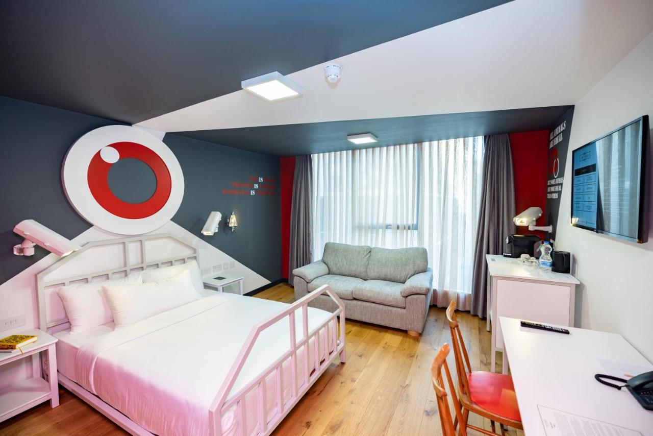 Hotel Limehouse Library London