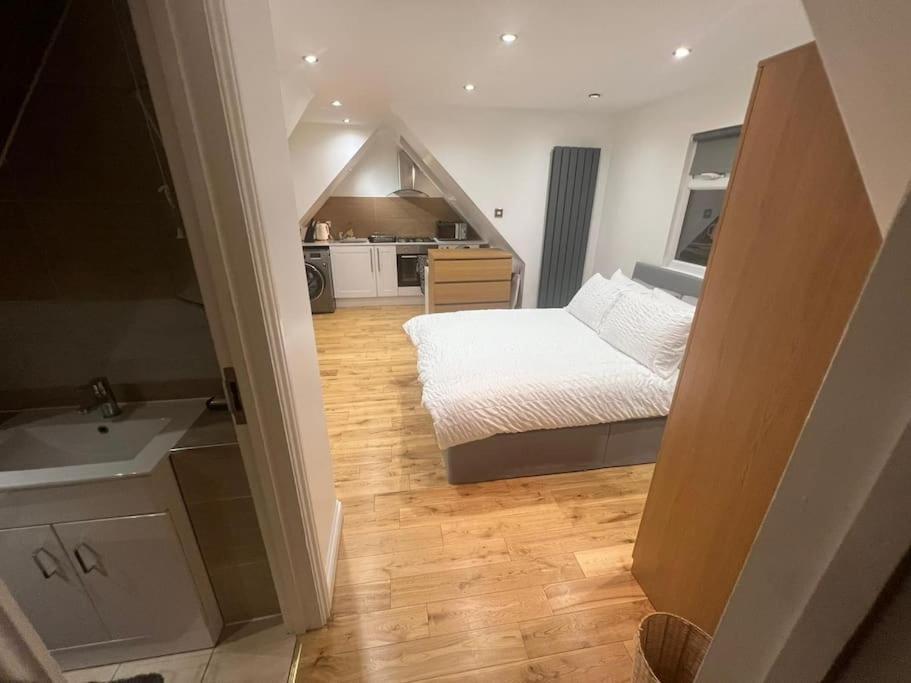 Appartement Hampden Rd N8,studio Flat Londen