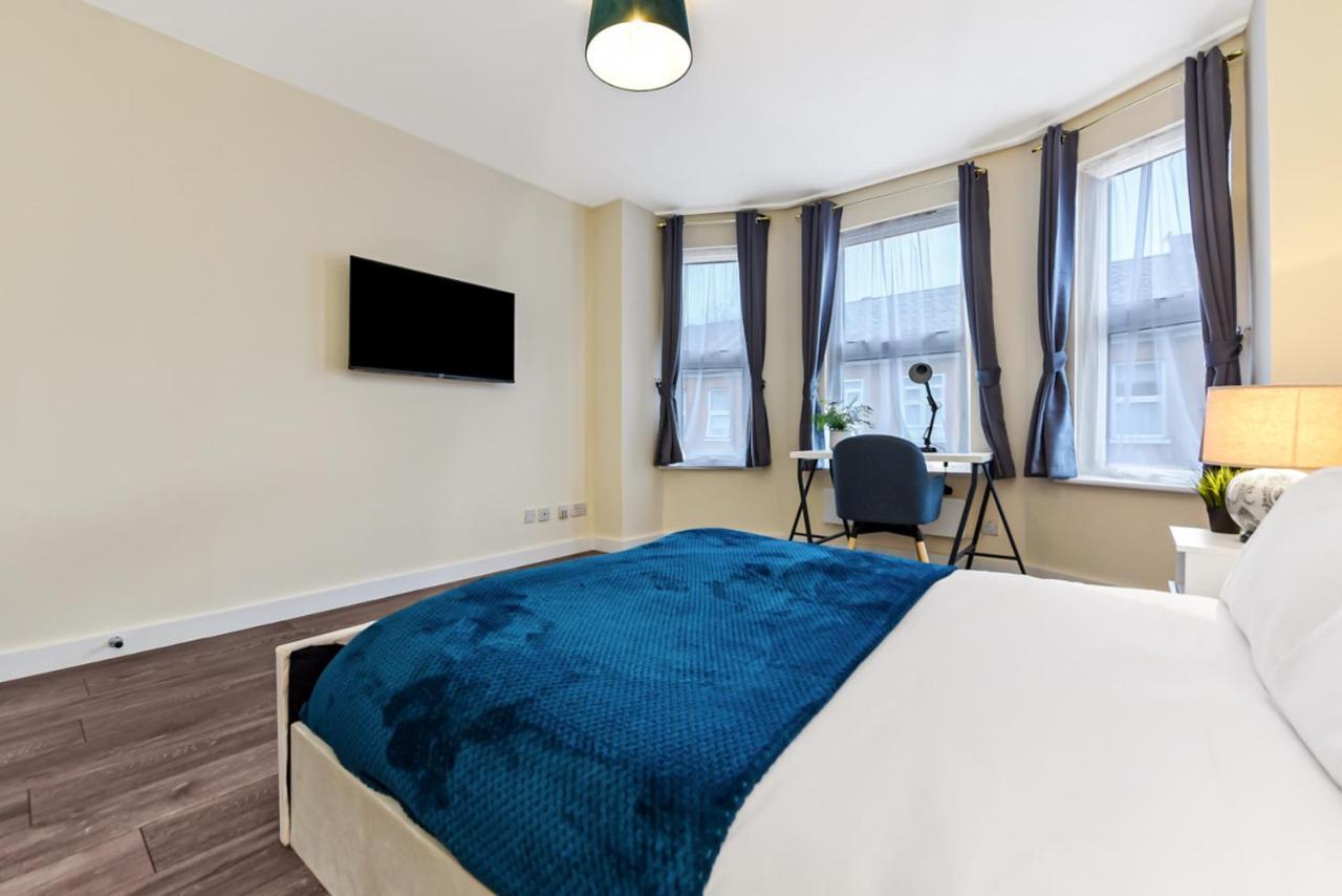 Apartamento Family Friendly, Zone 2, 2 Beds, Overground Londres