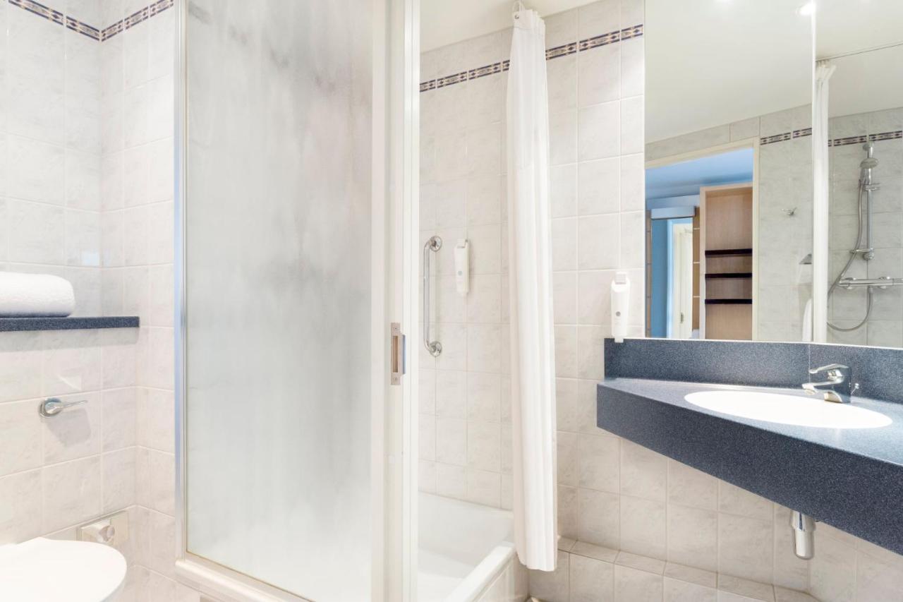 Express Park Royal By Ihg 3* Londen