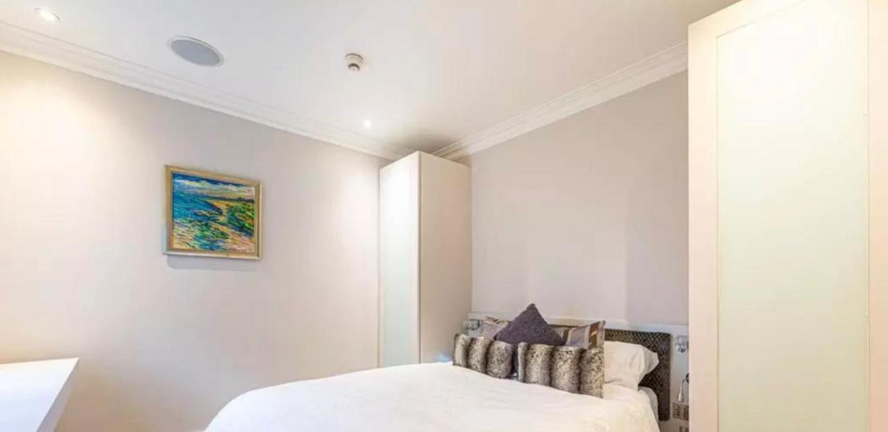 St Johns Wood 3 Bed Executive Apartment *