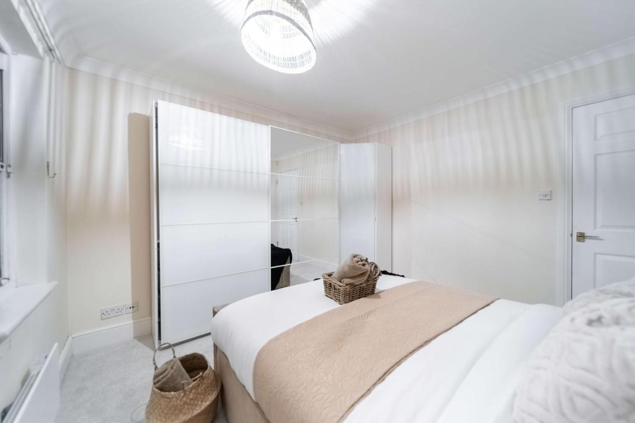 Appartement Chic Two Bed Garden Flat