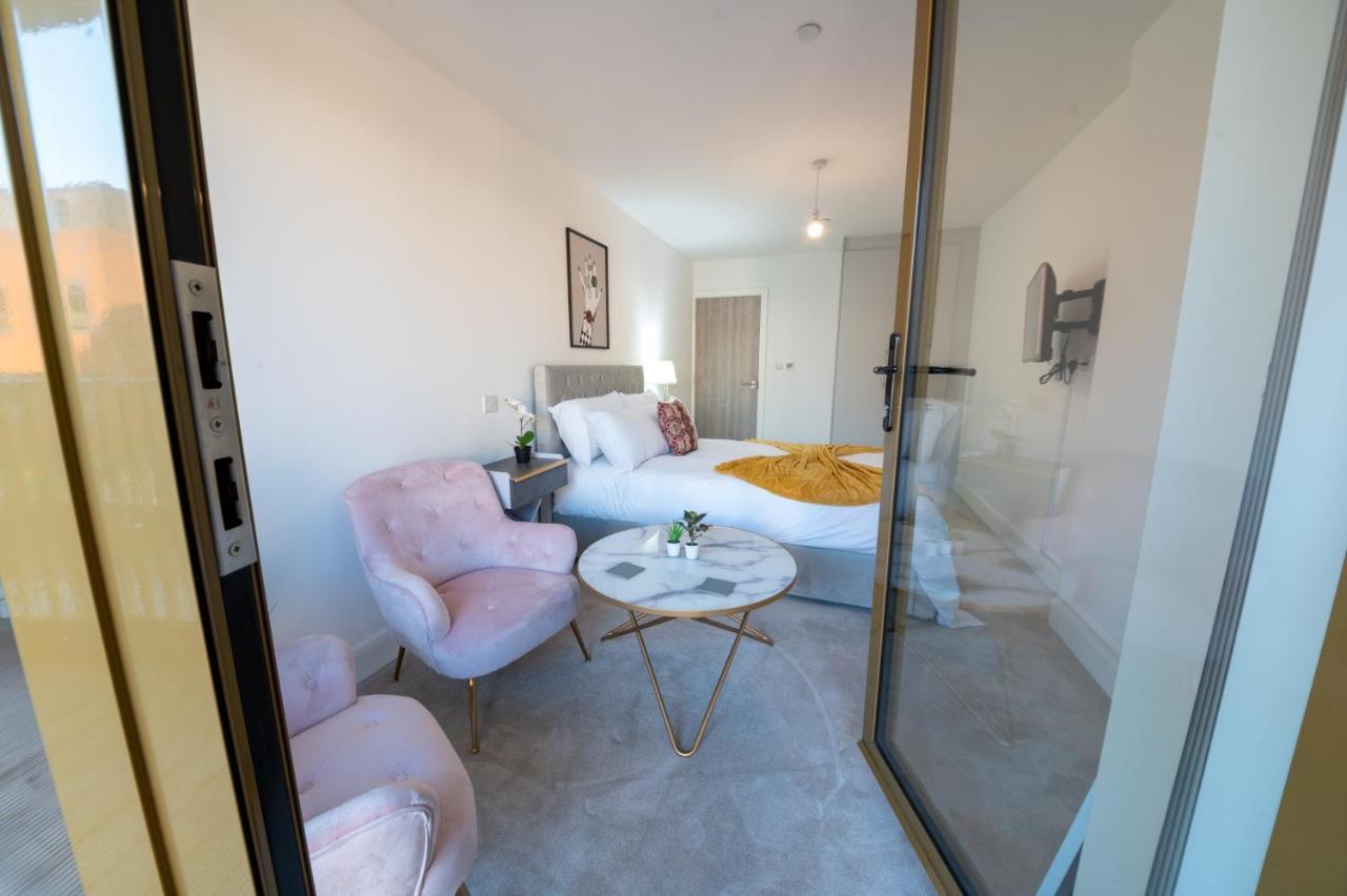 Appartement Lux 2 Bedrooms - 2 Bathrooms - F7 *