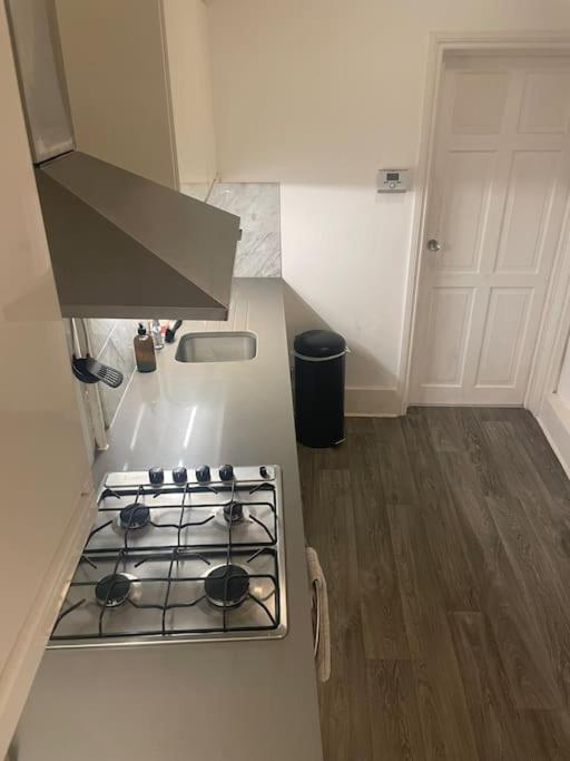 Lovely 2-bed With Patio Near Camden *