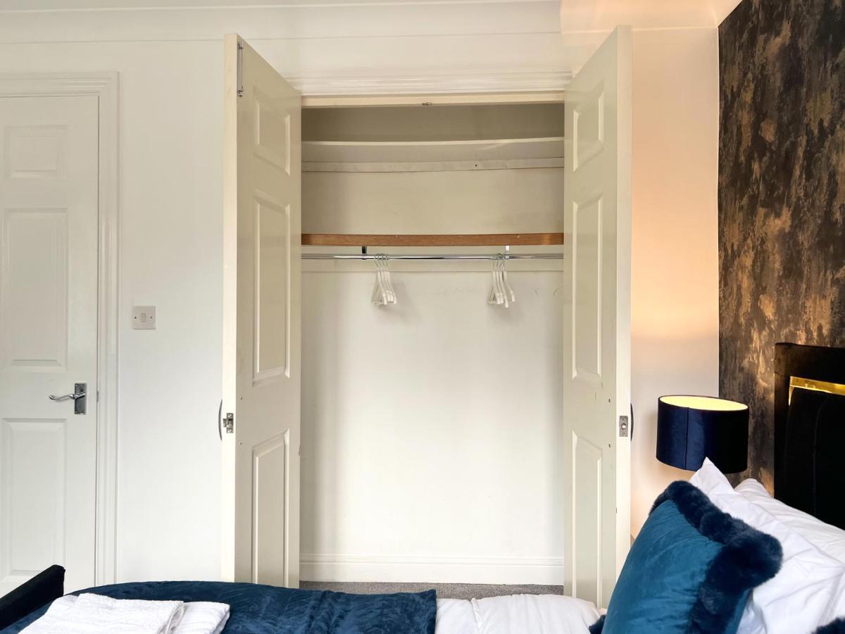 Last-minute Offers L Exclusive Deals On 2 Double Bedrooms - Weekly & Monthly - Sleeps 6 Lhofin Short Lets & Serviced London