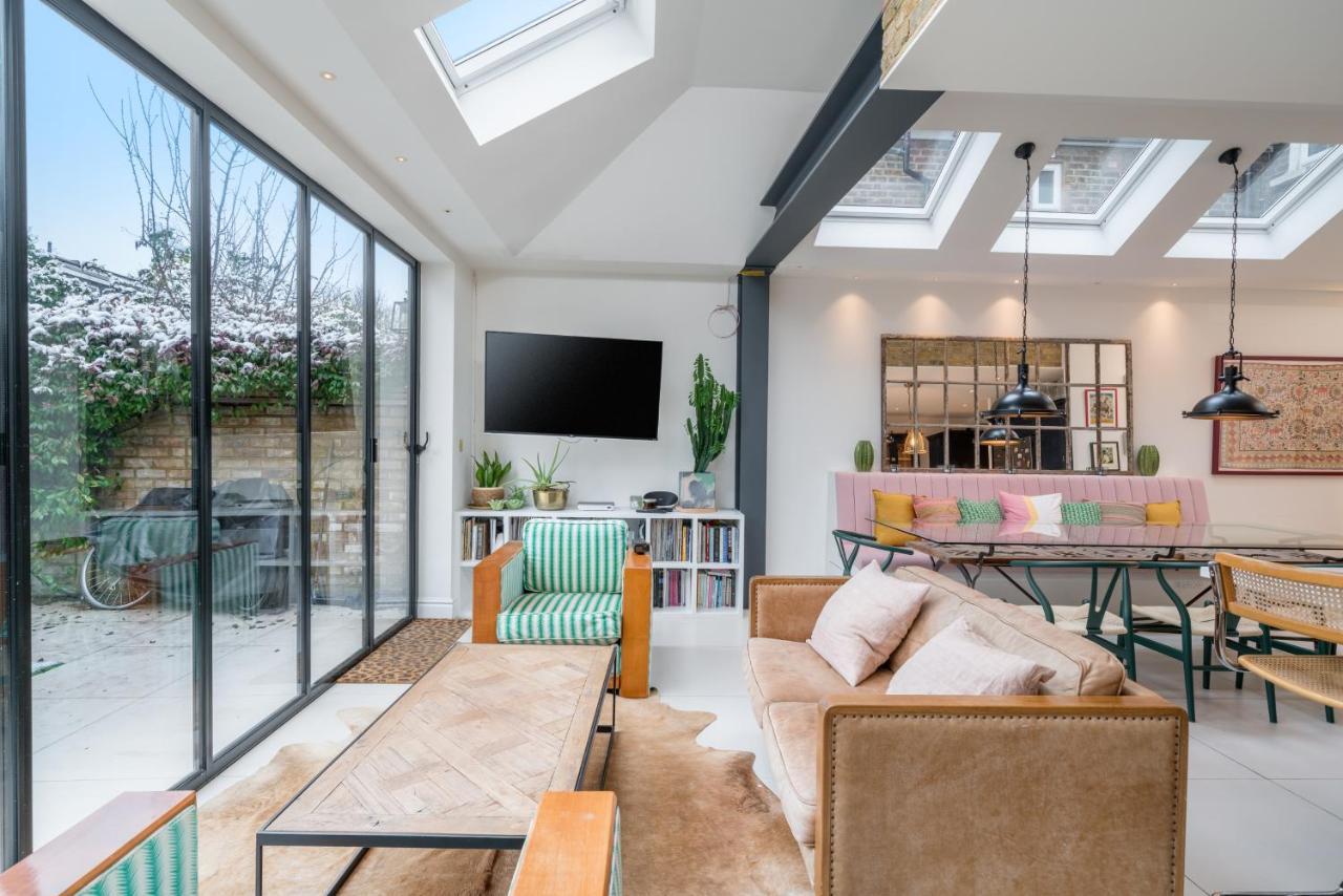 Vakantiehuis Joivy Splendid 4 Bed, 4 Bath House With Garden, Shepherds Bush Londen
