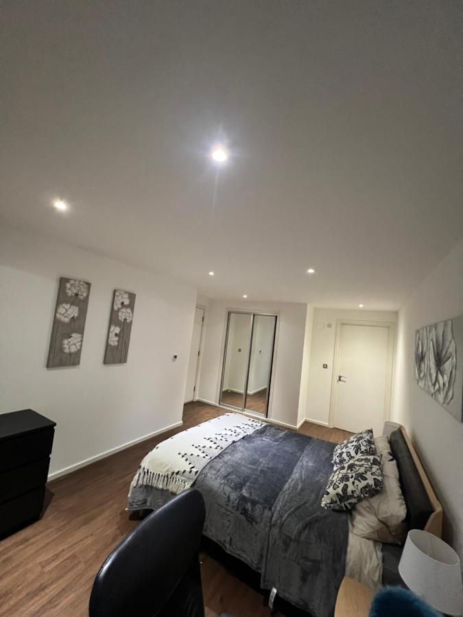 Royal Victoria Flat2 Apartment
