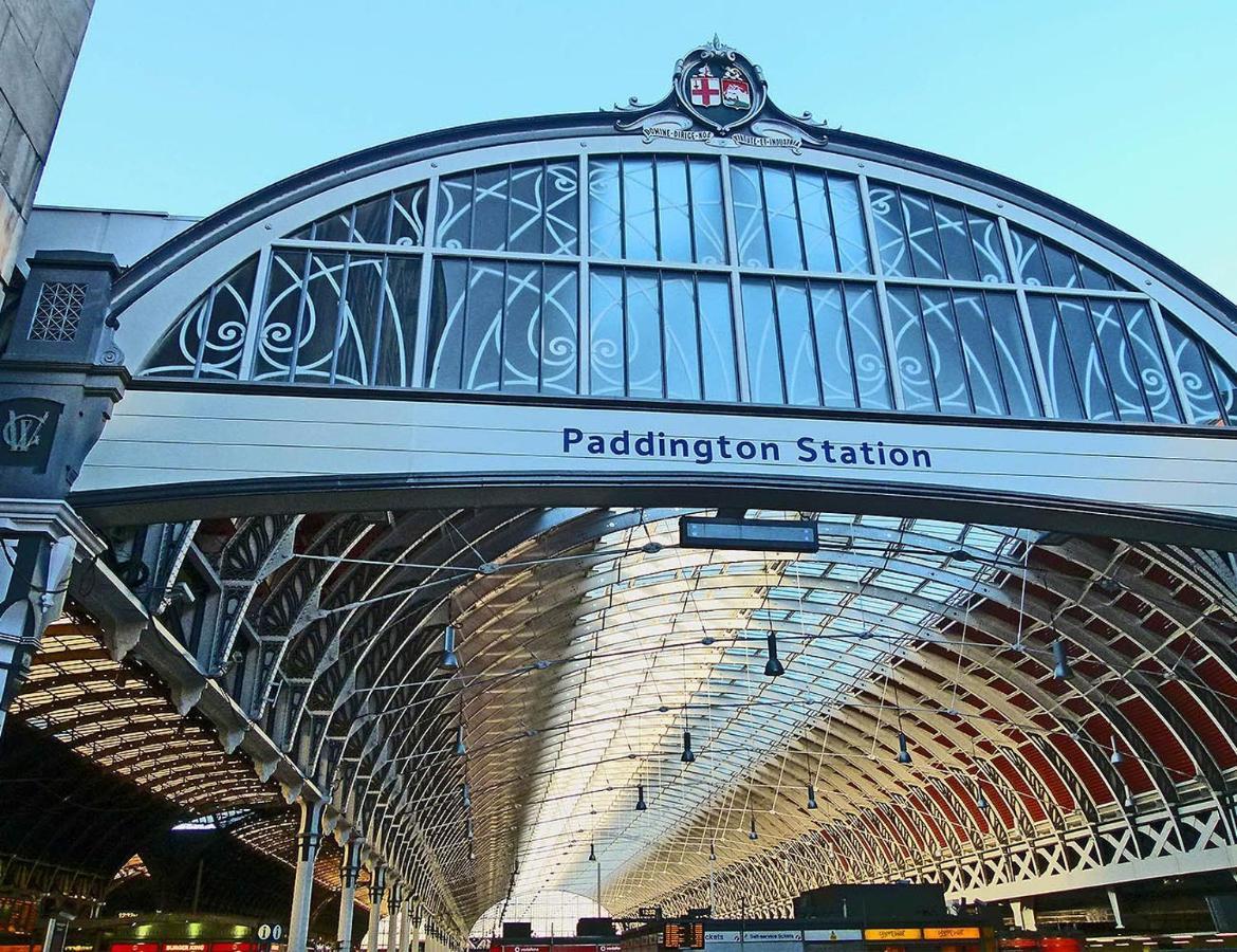 Double In Paddington ,london, 1 Step To Station, Private #room Name Is London# Homestay