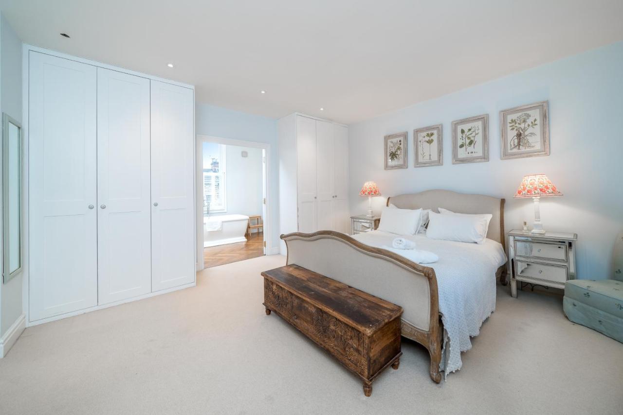 Joivy Splendid 4 Bed, 4 Bath House With Garden, Shepherds Bush Vakantiehuis