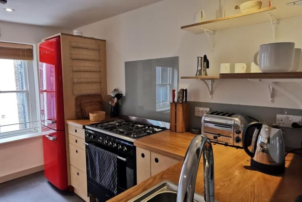 Leilighet Spacious 2 Bedroom In The Heart Of Soho.