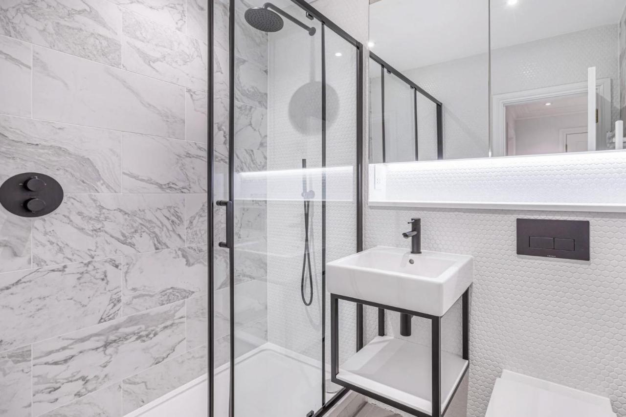 Royal Kensington In Cromwell Road * Londen