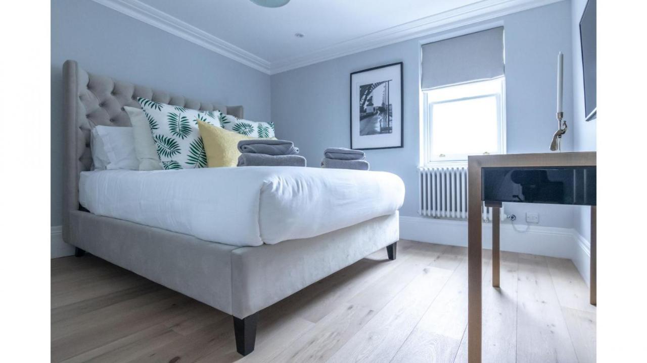 Royal Kensington In Cromwell Road Londen