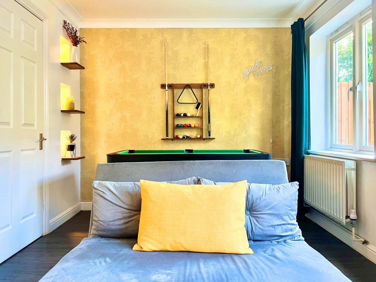 Last-minute Offers L Exclusive Deals On 2 Double Bedrooms - Weekly & Monthly - Sleeps 6 Lhofin Short Lets & Serviced