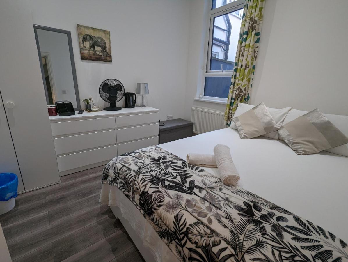 Gjestgiverier Mile End- Prime Location