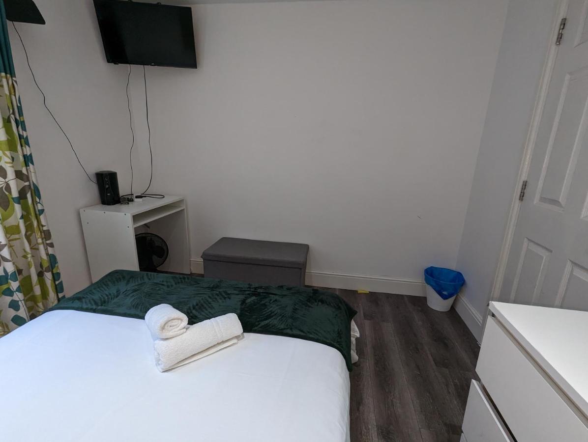 Mile End- Prime Location Gjestgiverier *