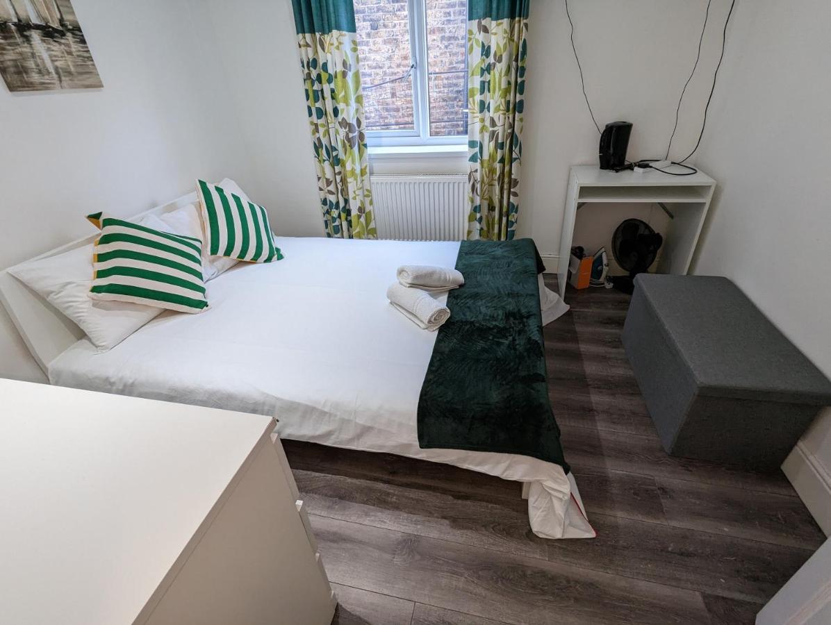 Mile End- Prime Location Gjestgiverier