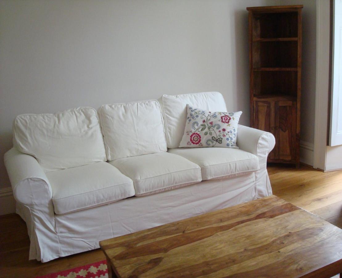 Leilighet Luxury Holland Park, Sleeps 2, Free S'fast Wifi *