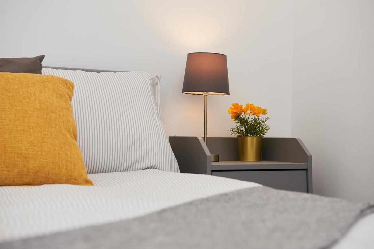 Apartamento High Spec 2 Bed W/parking Available Londres