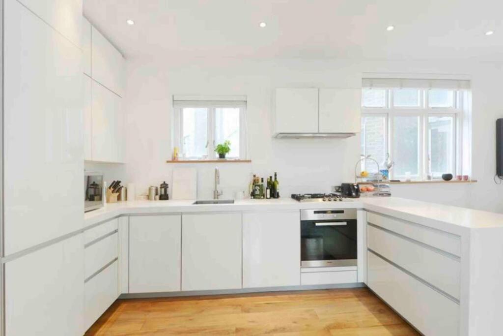 Appartement Designer 2 Bedroom Pimlico *