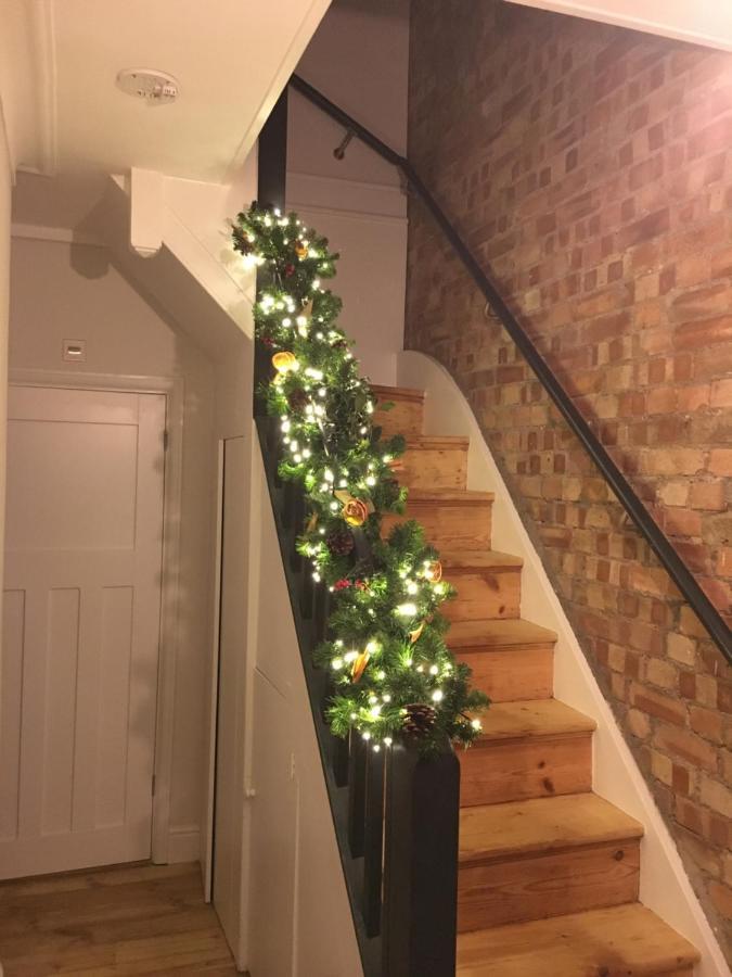 Three Bedroom Family With Garden In Walthamstow Londres
