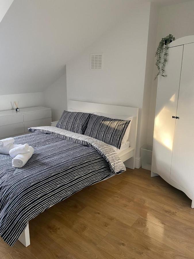 Ferienhaus A Beautiful Newly Renovated Home: The Arlingford *