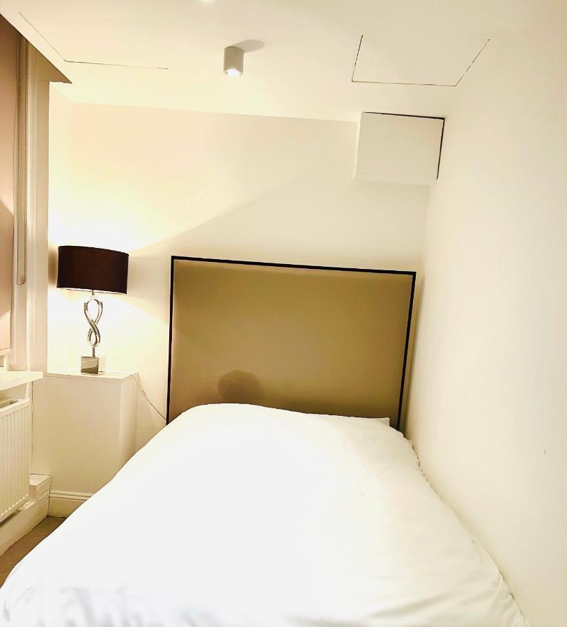 27 Queens Gate Apartment
