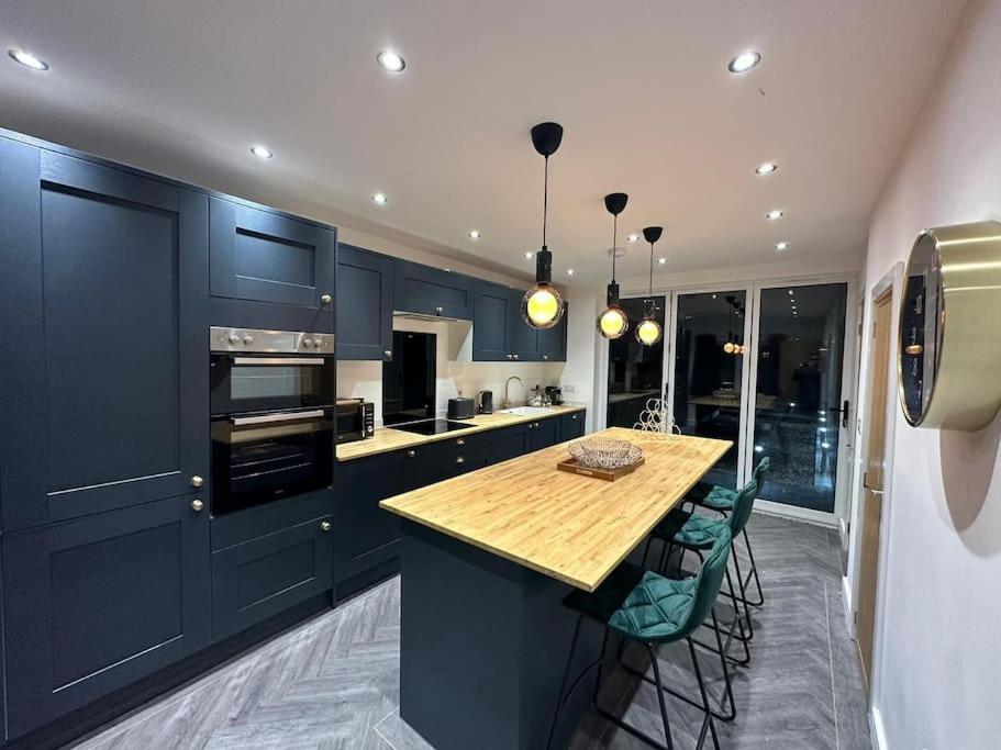 Ferienhaus Luxury Entire House In Greenwich